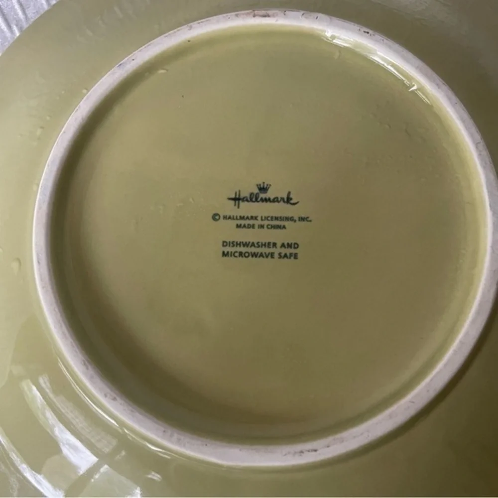 Set of‎ three Hallmark luncheon plates